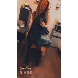 Meet your Posher, Rebecca